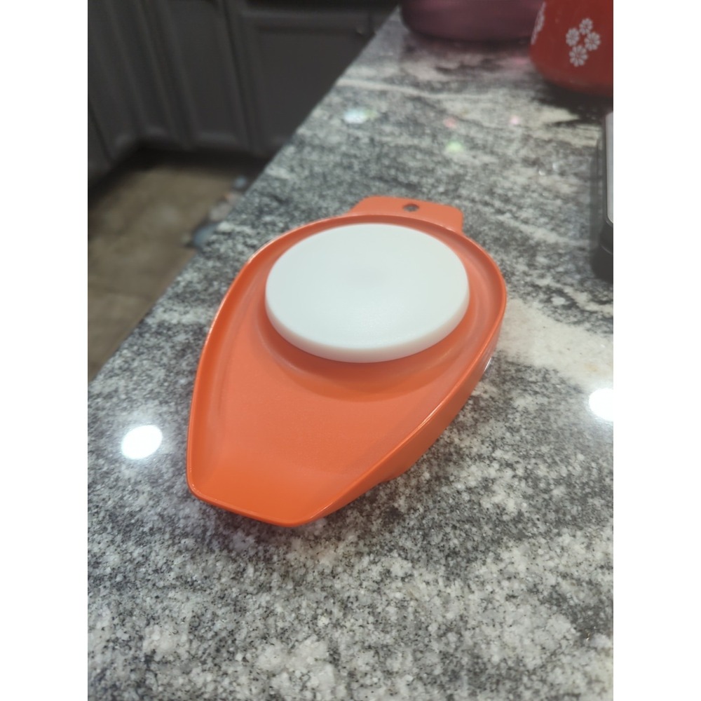 Vintage Tupperware 1432-6 Chop & Pour Orange Cutting Board MCM